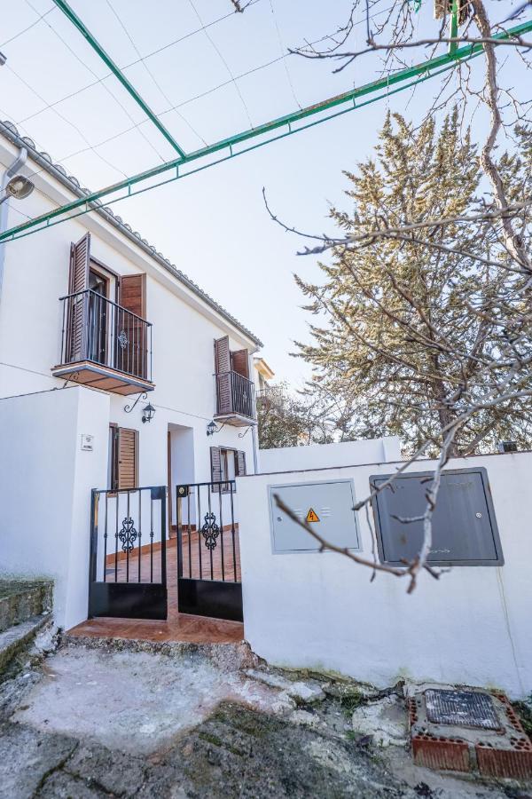 Fantastica Casa De 3 Bedroom Y 3 Banos - Casa De Relax- Montefrio Bagian luar foto